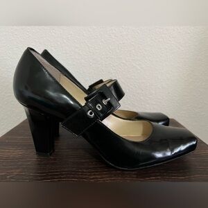 EUC Franco Sarto black patent leather Mary Jane buckle pumps size 10 N
